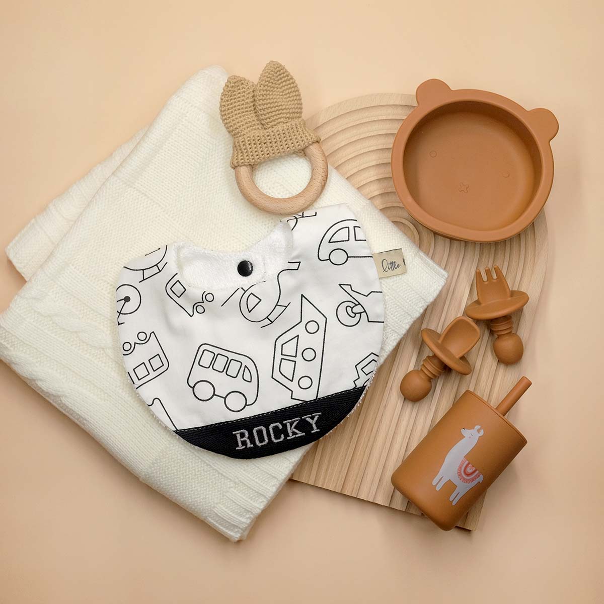 Handmade Cotton Bib (Mono Cars) - Hong Kong Artisan Crafted